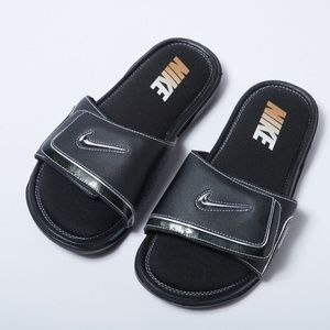Mens Nike Slip ons